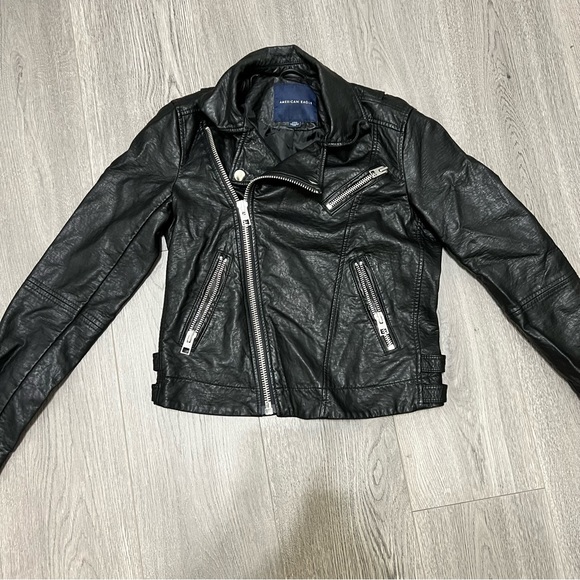 American Eagle faux leather jacket - Picture 2 of 3